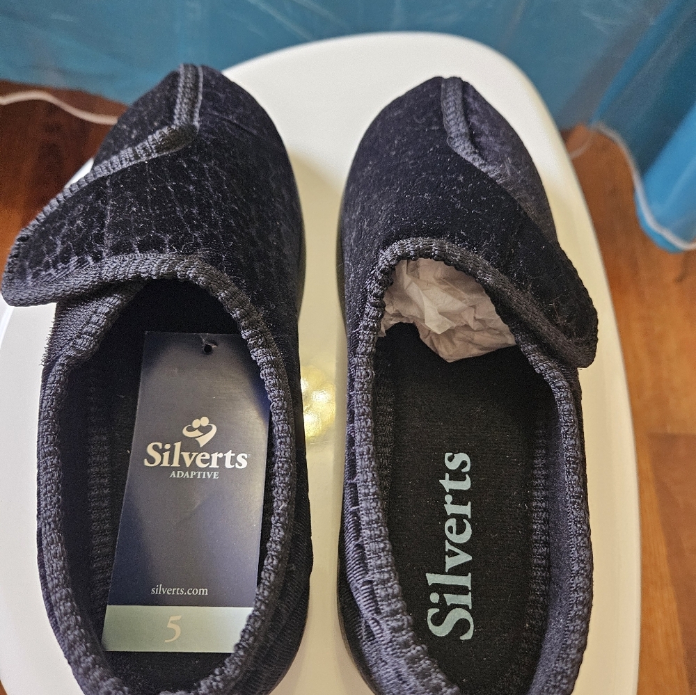 Silverts adjustable shoes